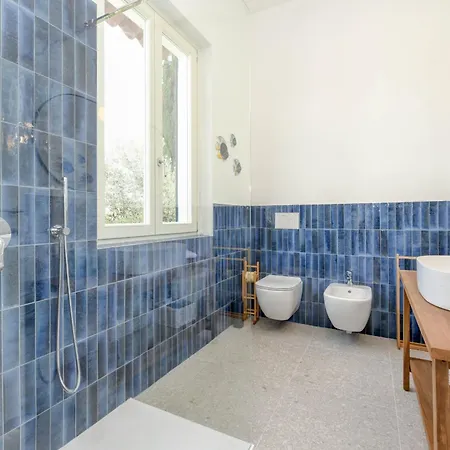 Mgh Luxury -